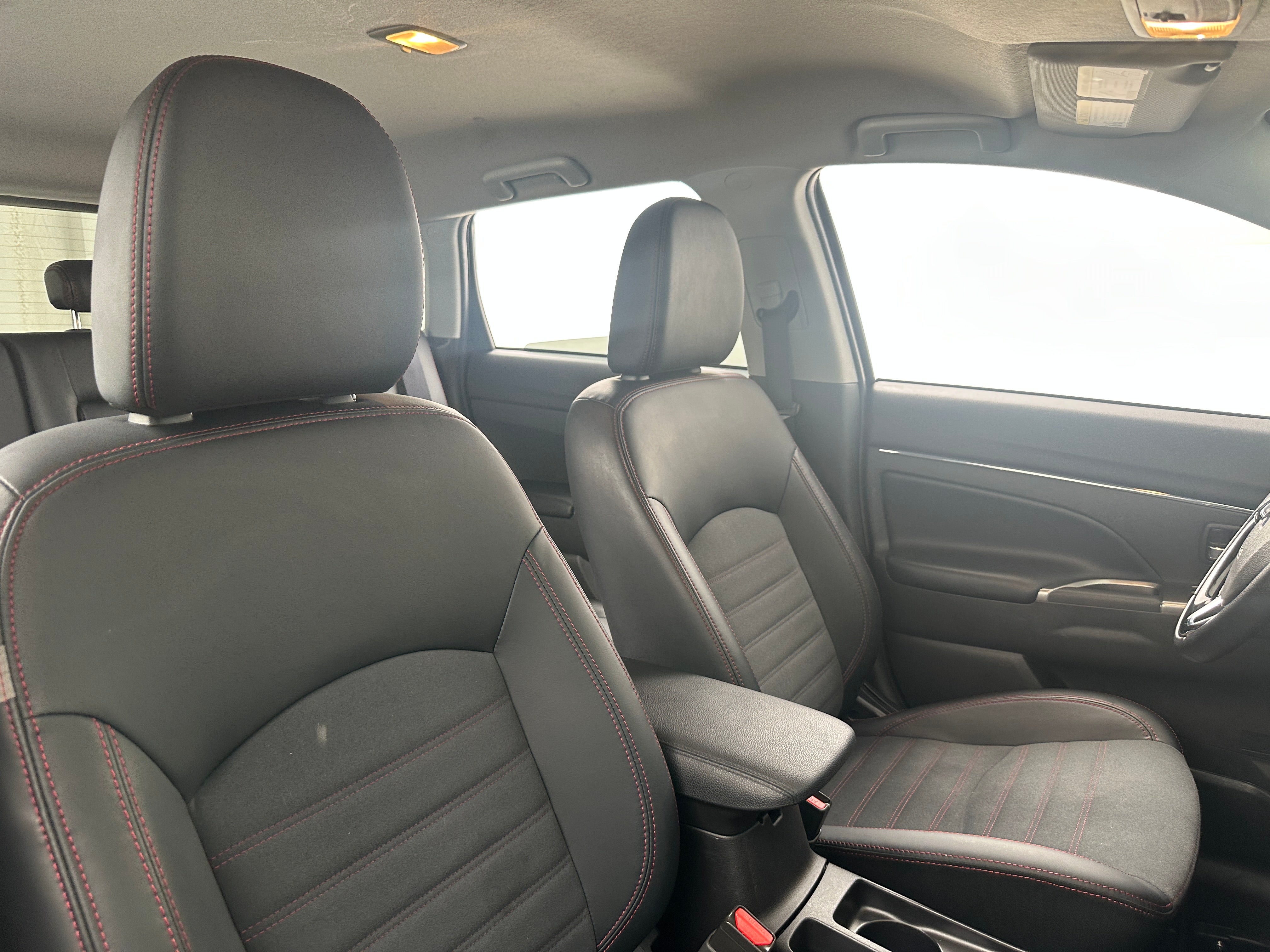 mitsubishi outlander sport 2026 JA4ARUAUXTU001084 image mitsubishi outlander sport 2026 JA4ARUAUXTU001084 image